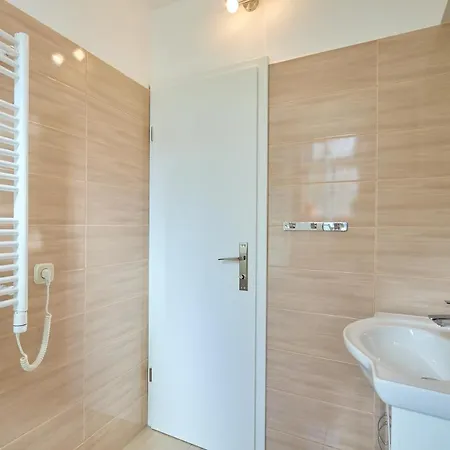 Tranquility Gardens Apartament