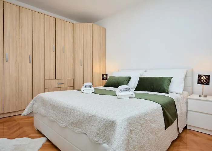 Tranquility Gardens * 杜布罗夫尼克